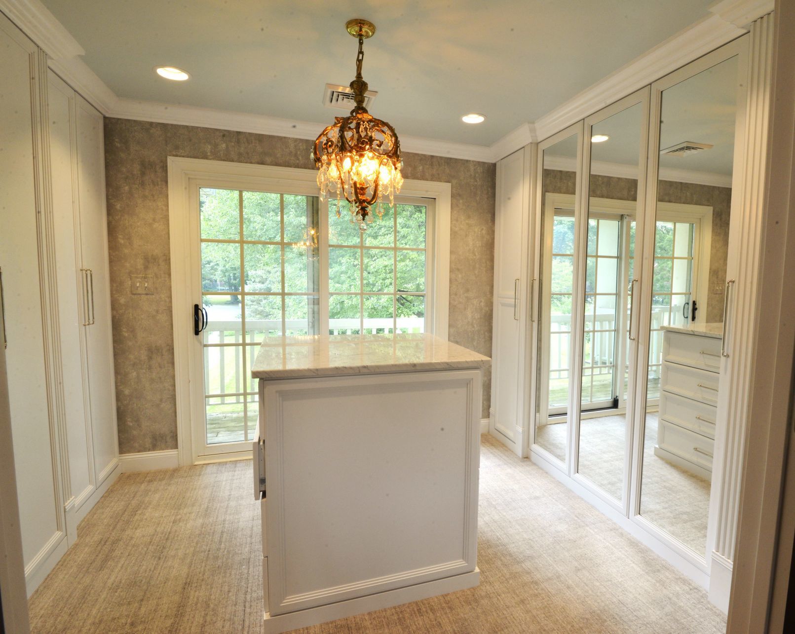 At Home with Margaret Lowery in her Lake Christine Drive home